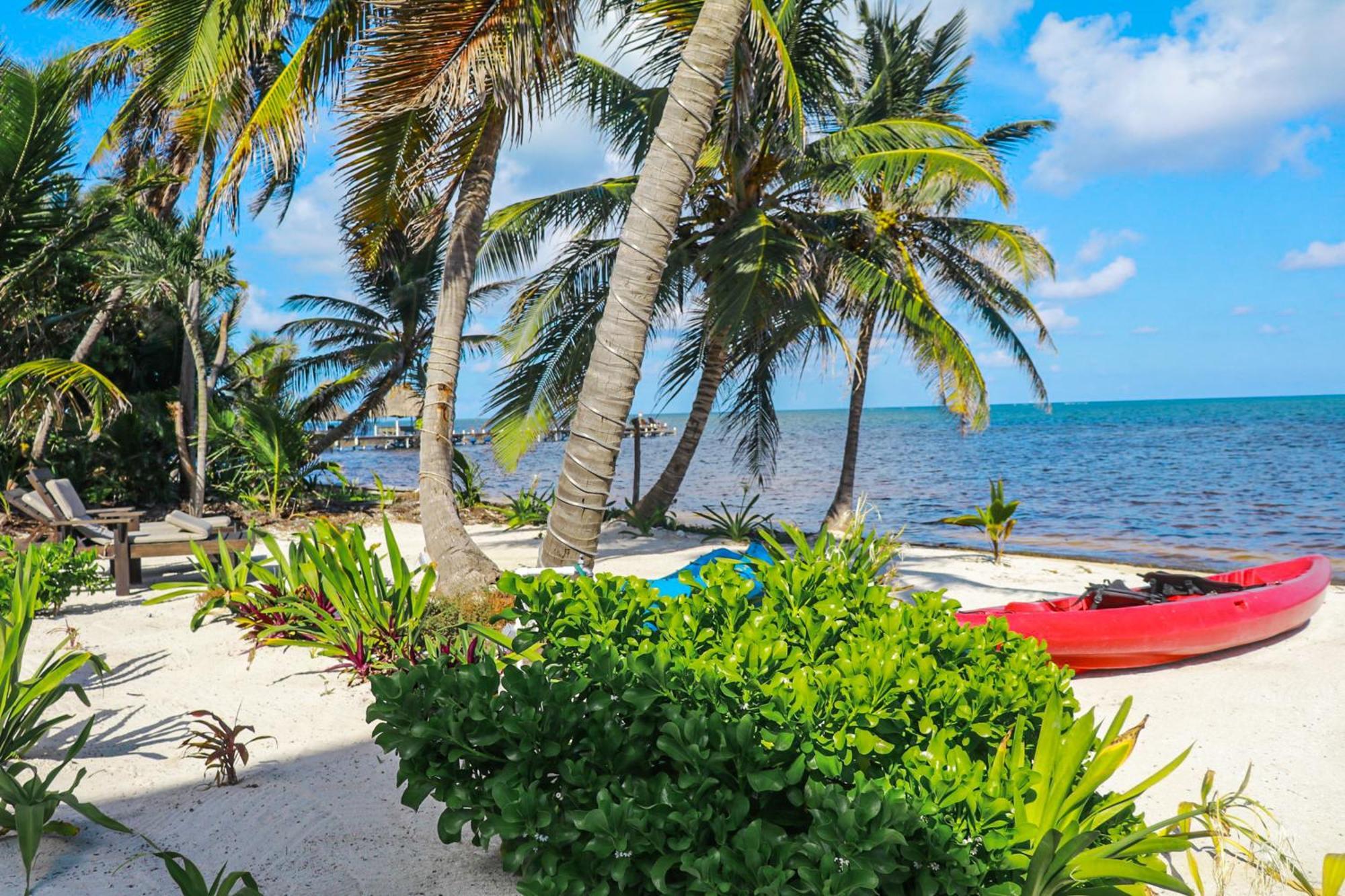 Blue Water Beach Villas San Pedro  Phòng bức ảnh