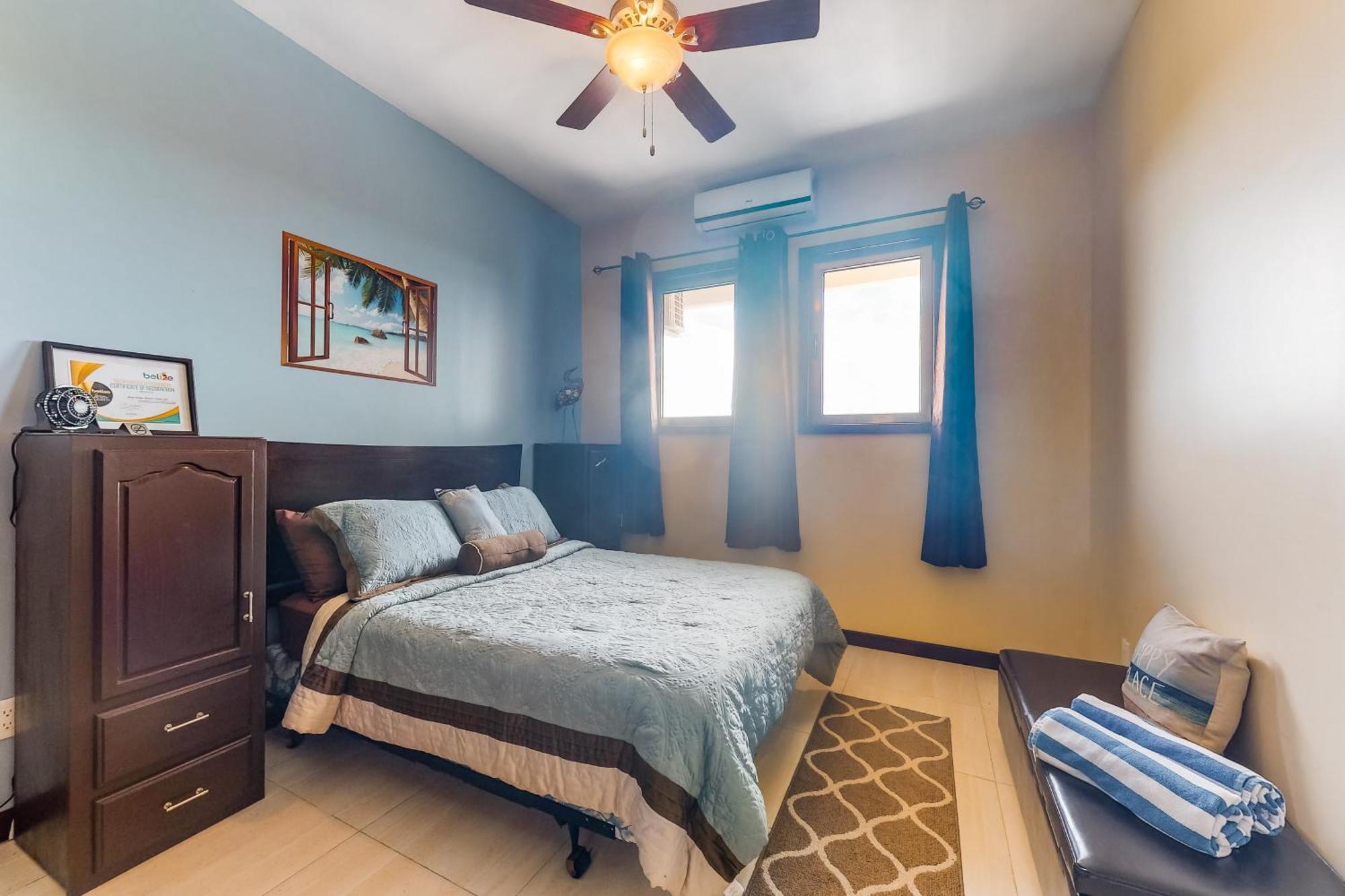 Blue Water Beach Villas San Pedro  Phòng bức ảnh
