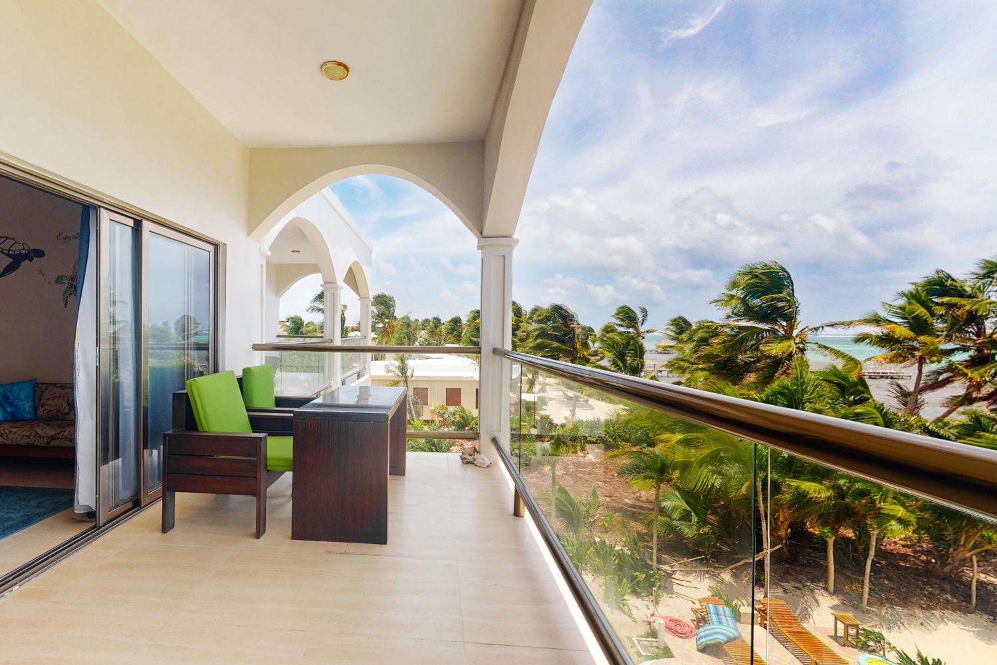 Blue Water Beach Villas San Pedro  Phòng bức ảnh