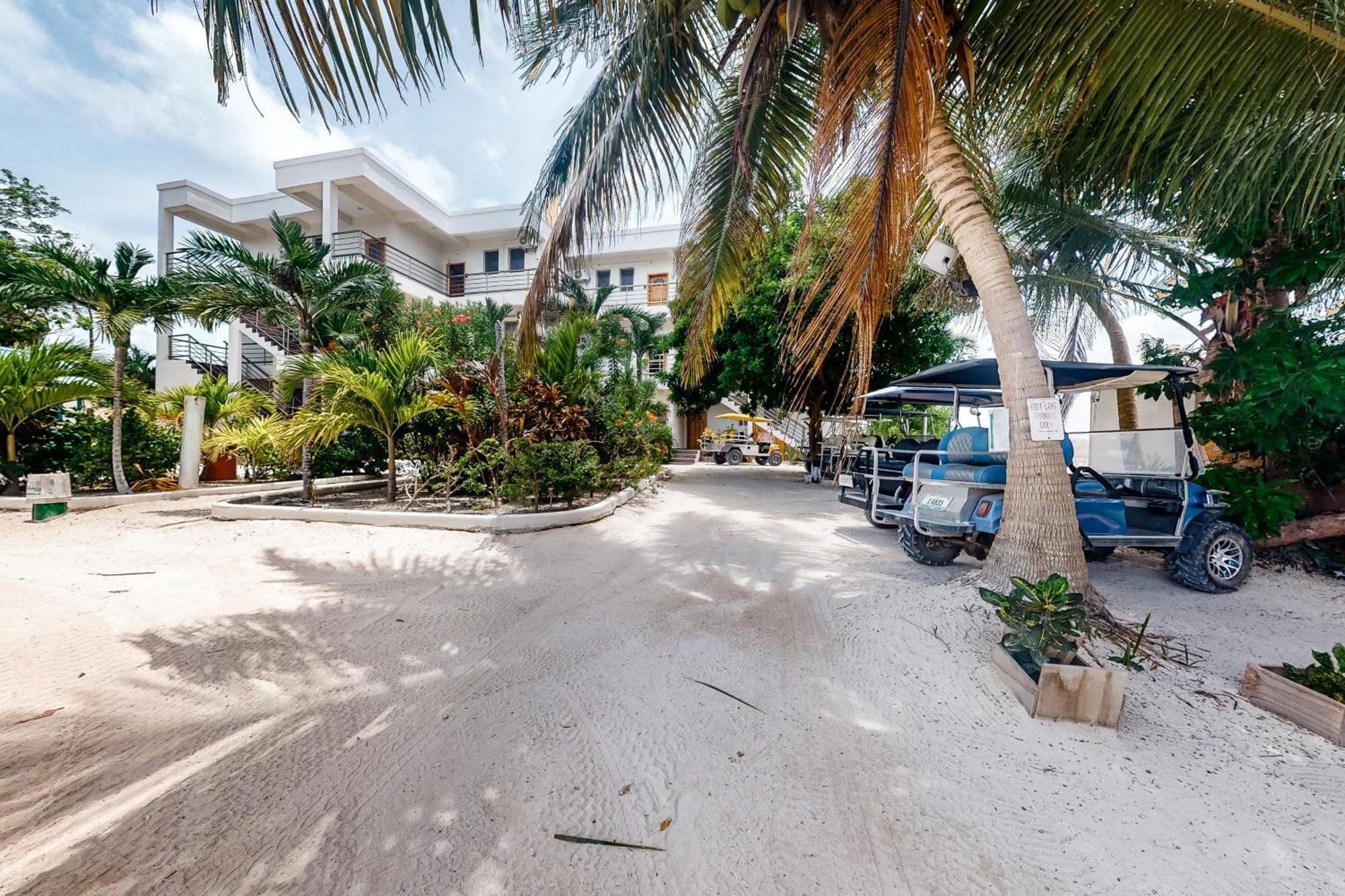 Blue Water Beach Villas San Pedro  Phòng bức ảnh