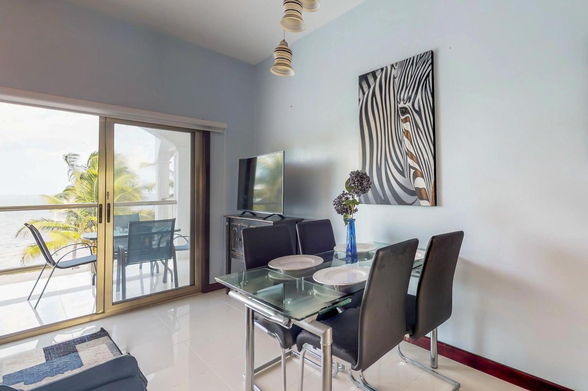 Blue Water Beach Villas San Pedro  Phòng bức ảnh