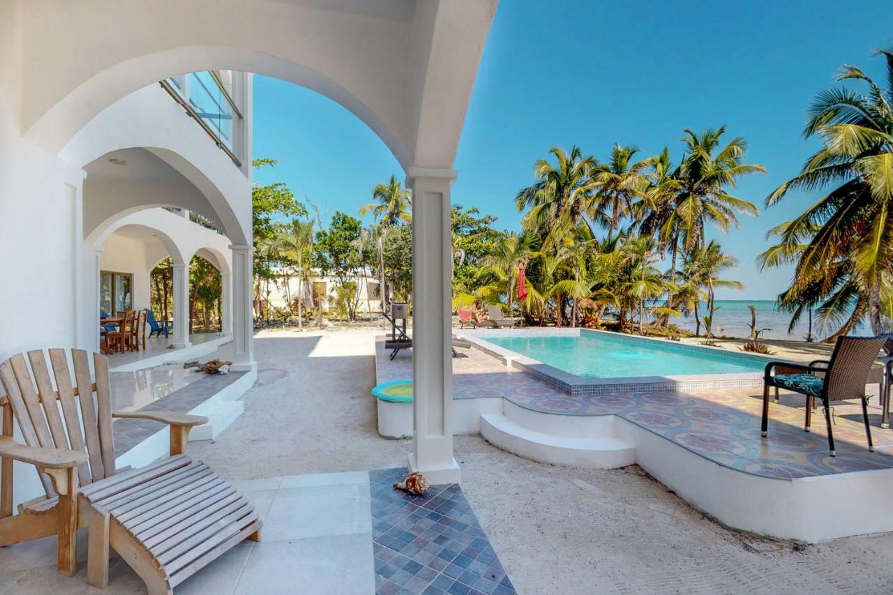 Blue Water Beach Villas San Pedro  Phòng bức ảnh